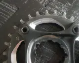 Zębatka SRAM 30T X-Sync 2, część napędu 1x11, gotowa do jazdy po trudnych trasach.