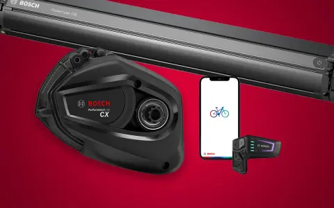 Silnik Bosch Performance Line CX, bateria PowerTube 750, smartfon z aplikacją rowerową i pilot sterujący.