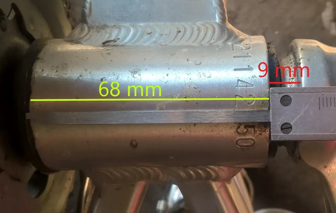 Pomiar szerokości mufy suportu (68 mm) i grubości podkładki (9 mm) pomoże Ci dobrać suport do roweru.